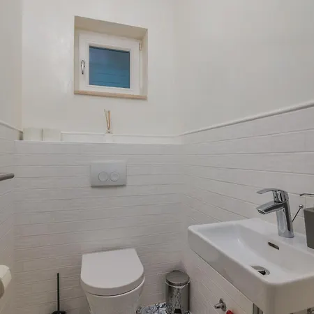 Augusta By Interhome Sveti Vid-Miholjice